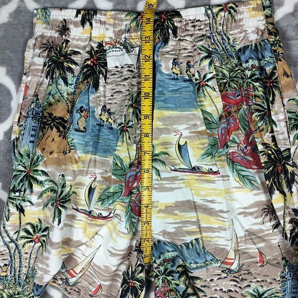 Hilo Hattie Shorts Womens Medium Hawaiian Rayon Beach Tropical Print Flowy - Picture 8 of 10